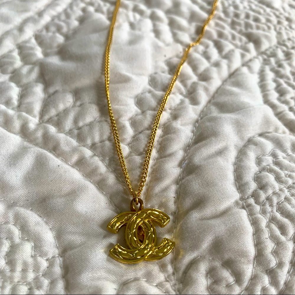 Vintage Luxury Button Necklace